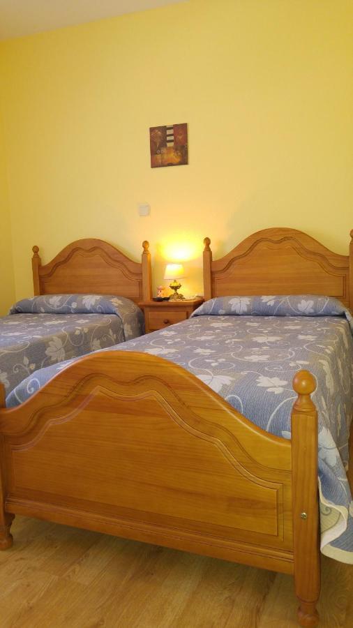 Hostal El Peregrino La Portela de Valcarce ภายนอก รูปภาพ