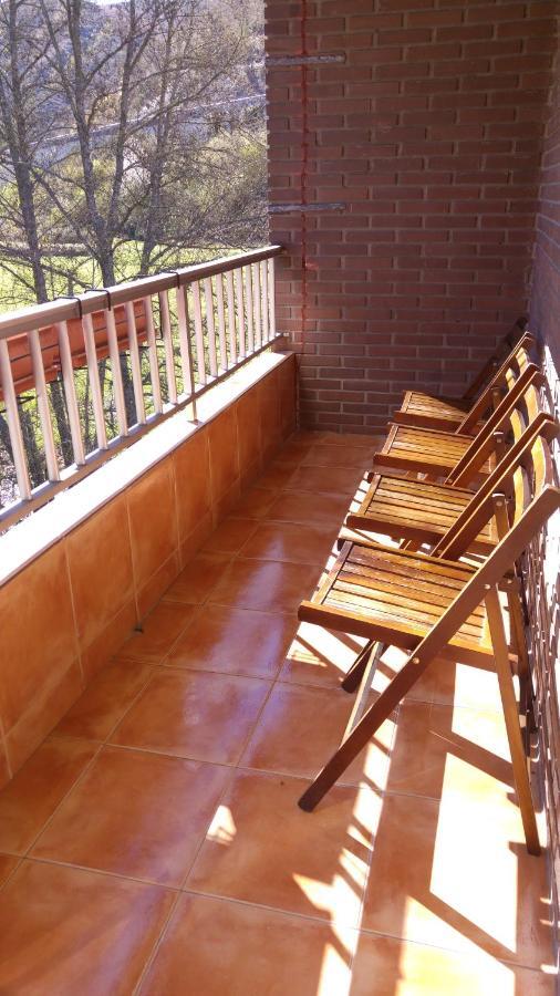 Hostal El Peregrino La Portela de Valcarce ภายนอก รูปภาพ